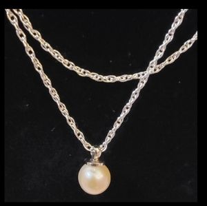 Natural Pearl Silver Necklace.925 Sterling silver lovely Champagne colored pearl